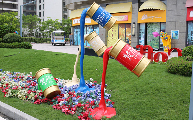 玻璃钢油漆桶颜料景观广场雕塑 玻璃钢油漆桶颜料景观广场雕塑