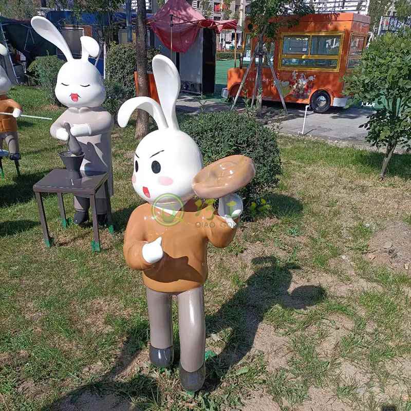 玻璃钢卡通兔子雕塑公园学校景区小品摆件 玻璃钢卡通兔子雕塑公园学校景区小品摆件